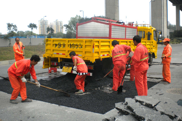 住房和城鄉建設部等部門關于在全國(guó)地級及以上城市全面開展生活垃圾分(fēn)類工(gōng)作(zuò)的通知